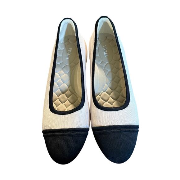 Vivaia 10 Almond-Toe Chunky Knit Heels $189 Julie Arch Pro Pumps Cream Black 40 - Picture 4 of 11